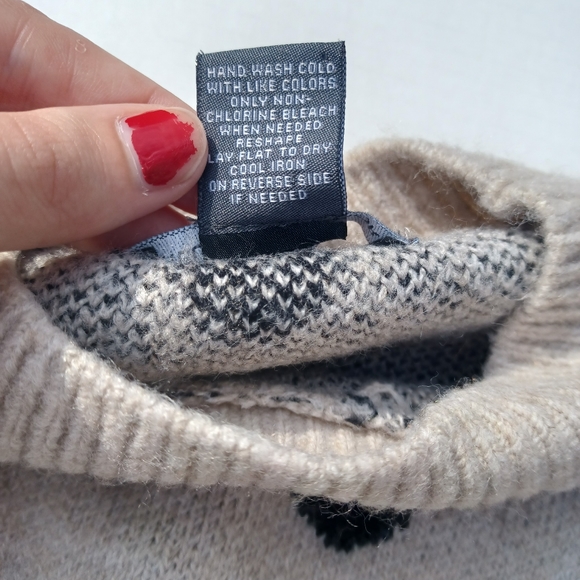 Chelsea & Theodore Poka Dot Sweater! - Picture 5 of 6